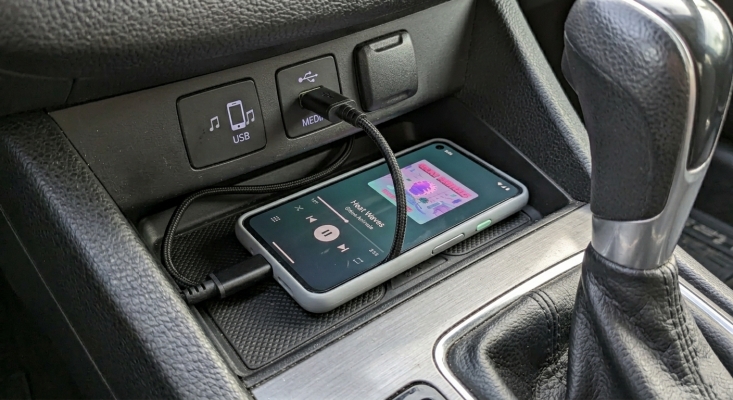 play spotify in car via usb cable