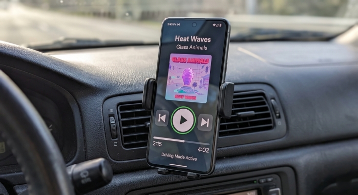 play spotify in car via bluetooth